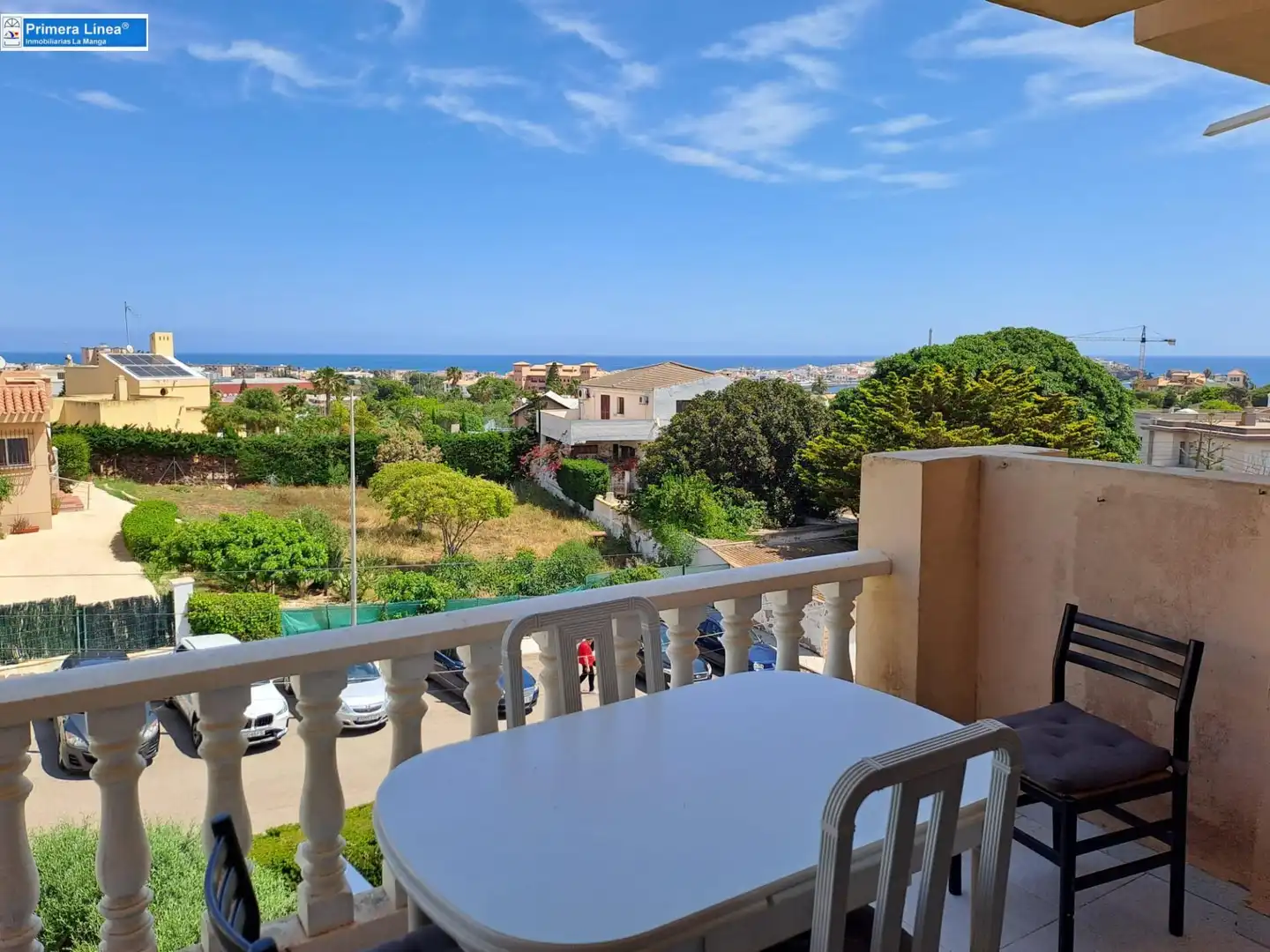 Außenansicht von Wohnungen zum Verkauf in Cartagena mit Privatgarten, Terrasse und Möbliert
