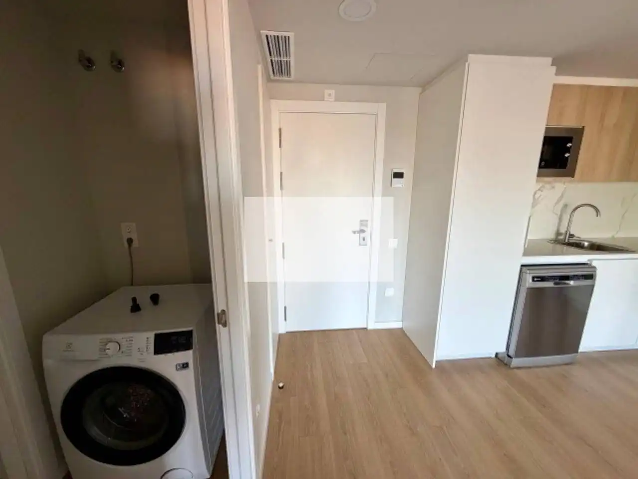 Wohnung zur Miete in Terrassa mit Klimaanlage, Heizung und Parkett