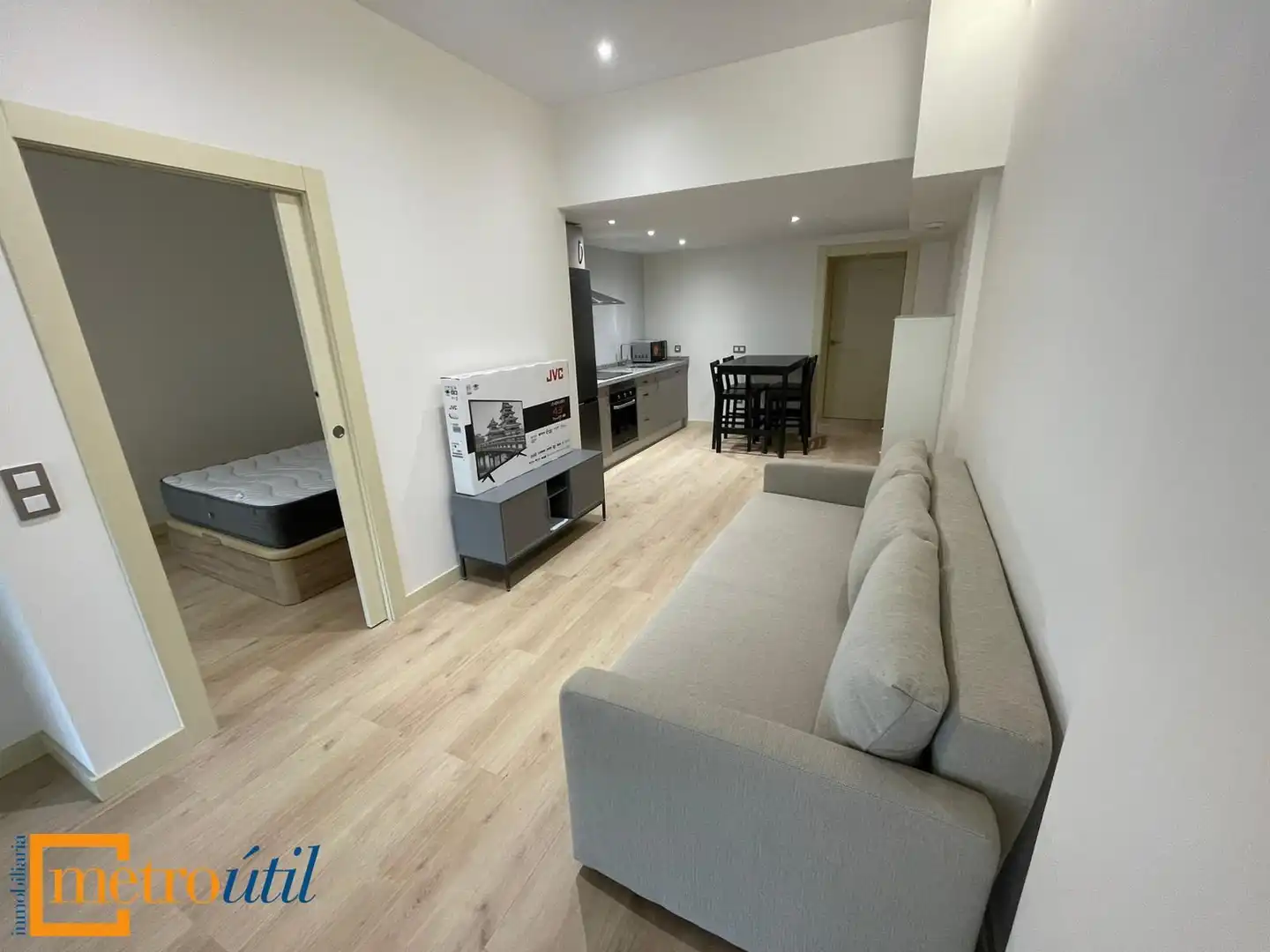 Flat for rent in Calle Santiago Diego Madrazo, Pizarrales