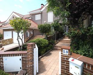 Exterior view of Single-family semi-detached to rent in Los Molinos  with Terrace and Balcony