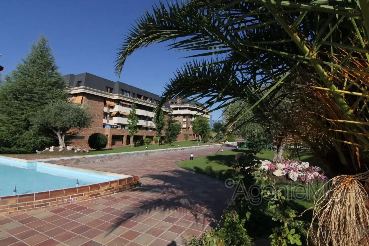 Jardí de Pis de lloguer en Majadahonda amb Calefacció, Parquet i Terrassa