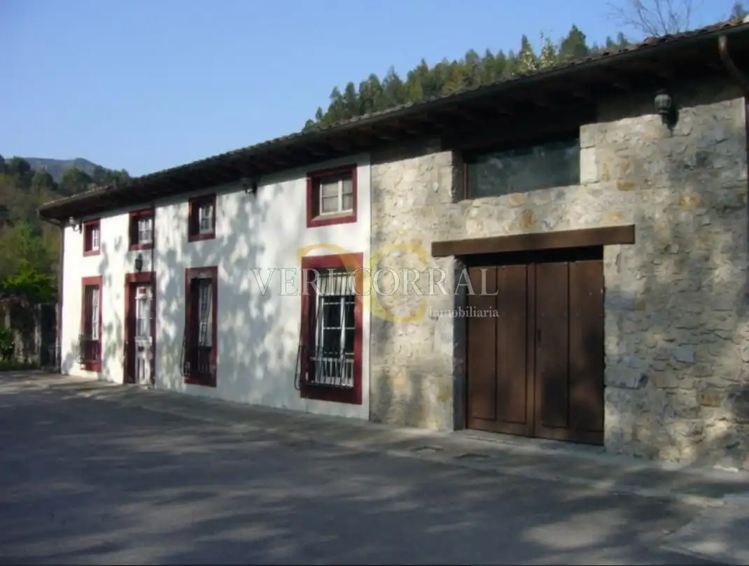 Casa con jardín en venta en Nueva de Llanes, imagen 5