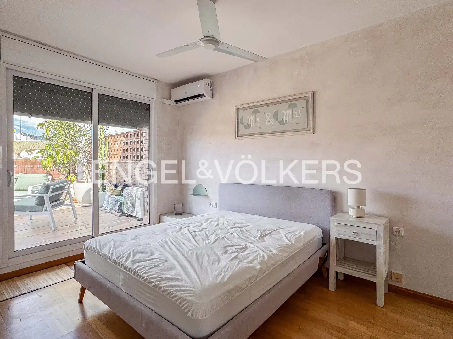 Habitación de Ático de alquiler en Barcelona con Aire acondicionado, Calefacción y Parquet