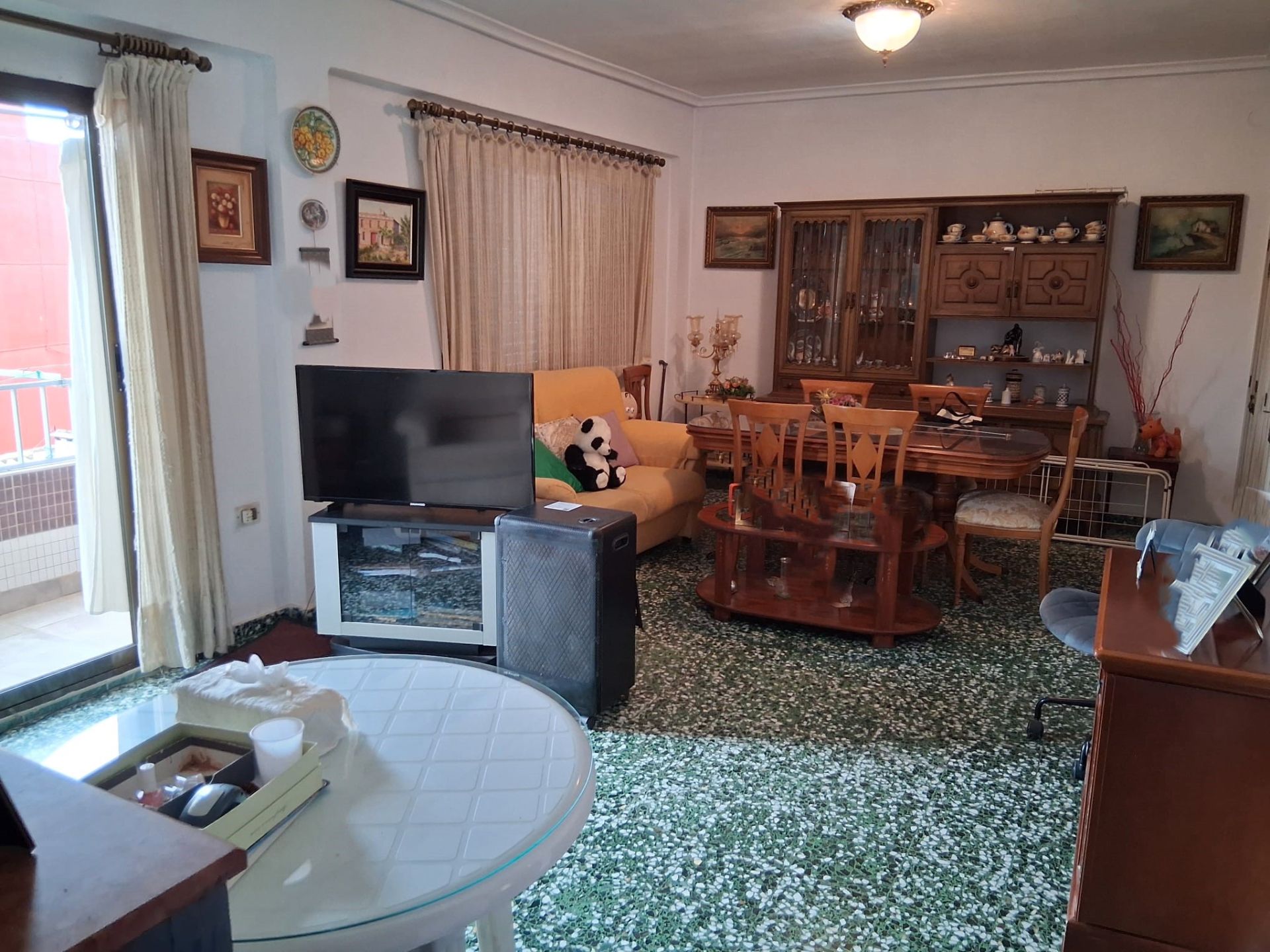 Sala d'estar de Pis en venda en  Valencia Capital amb Balcó