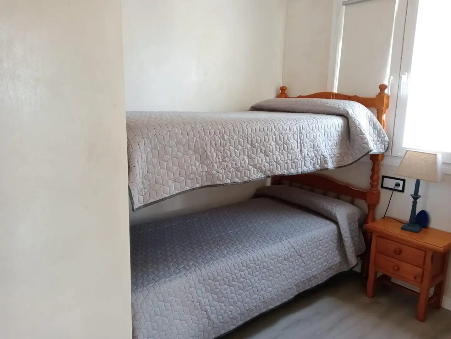 Dormitori de Apartament en venda en La Antilla amb Terrassa i Moblat