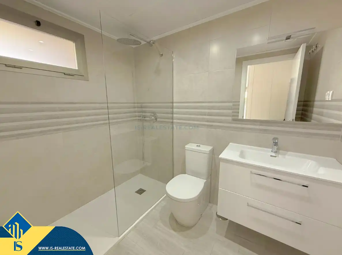 Baño de Apartamento en venta en Orihuela con Aire acondicionado, Calefacción y Terraza