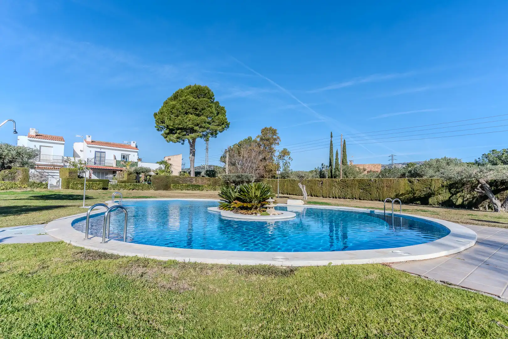 Piscina de Casa o chalet en venta en L'Ametlla de Mar  con Aire acondicionado, Calefacción y Jardín privado