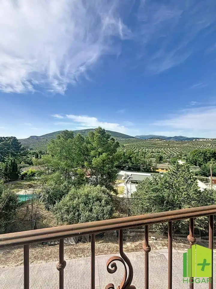 Adossat amb terrassa en venda a La Guardia de Jaén, imagen 24