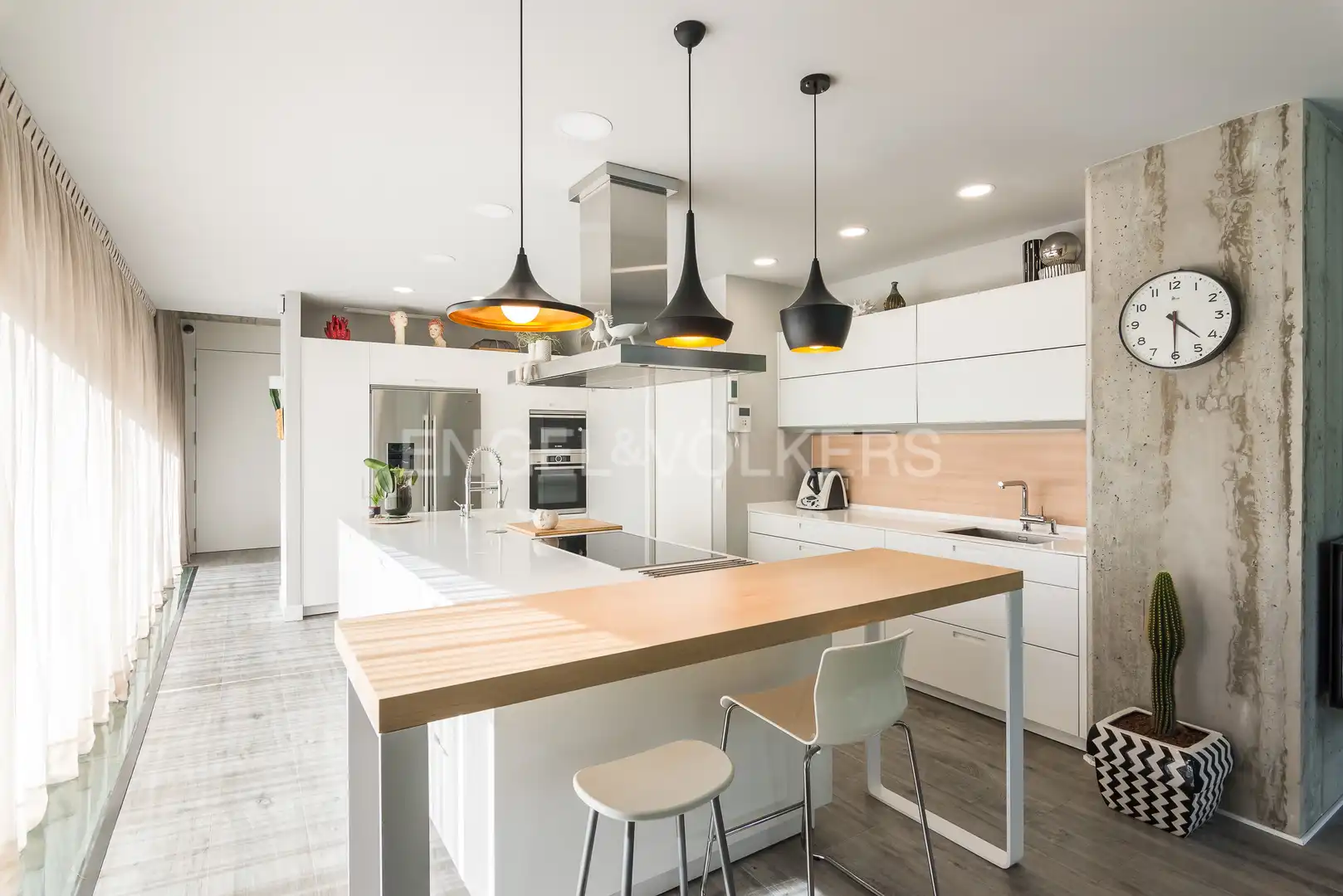 Kitchen of Houses for sale in Pozuelo de Alarcón  with Air Conditioner, Heating and Private garden