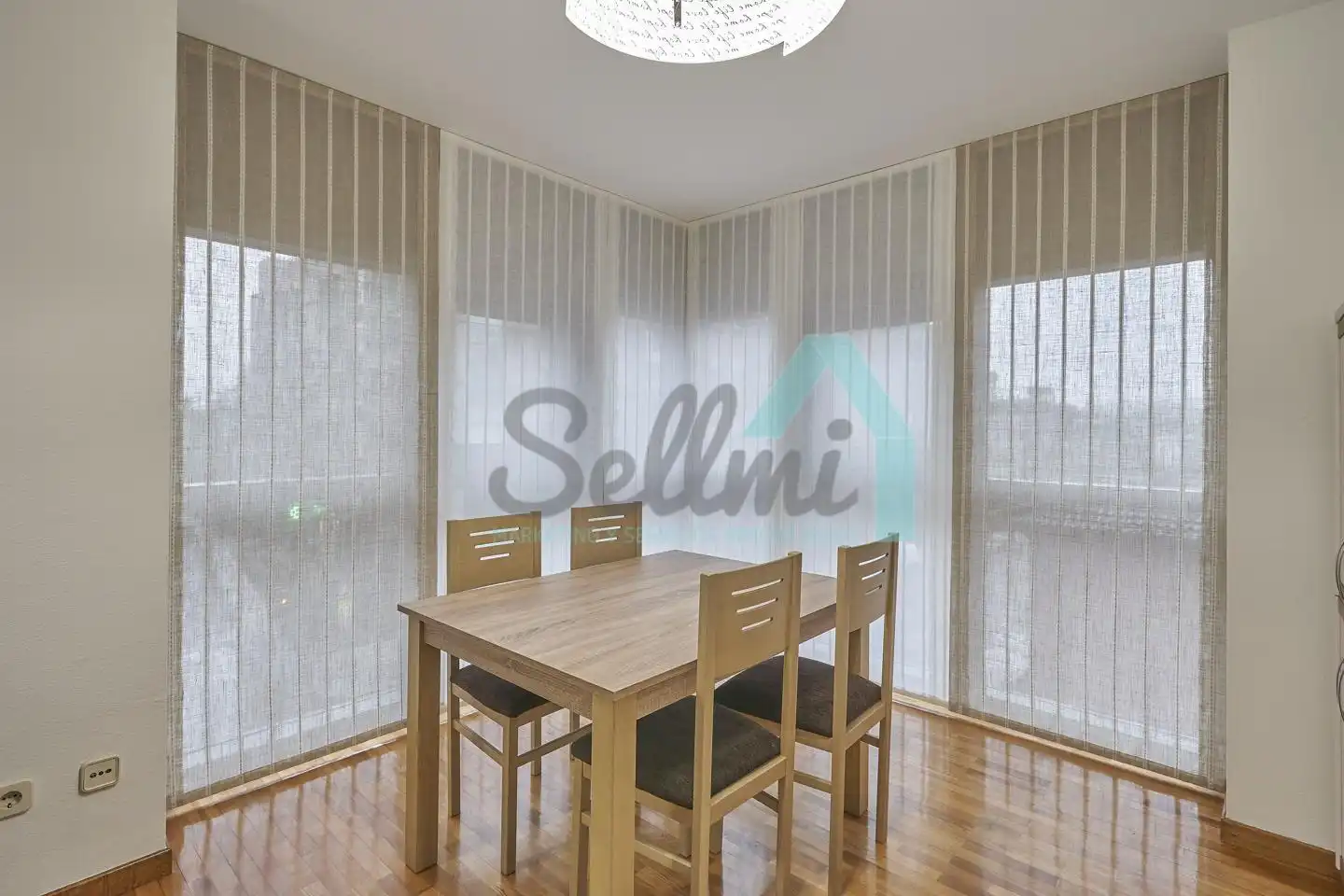 Flat with lift to rent in Calle Cardenal Cienfuegos, imagen 4