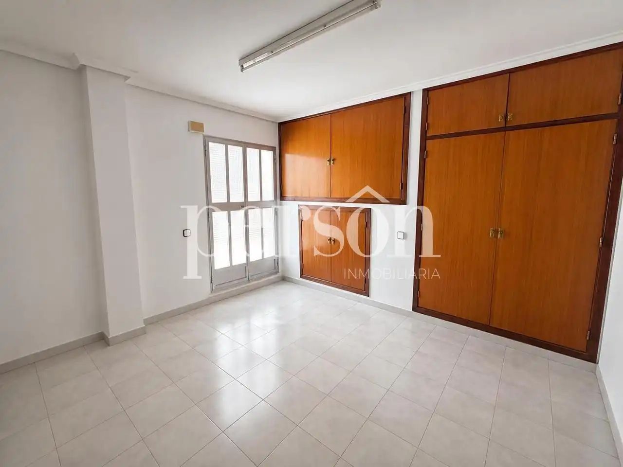 Habitación de Piso en venta en Valencia con Aire acondicionado, Terraza y Amueblado