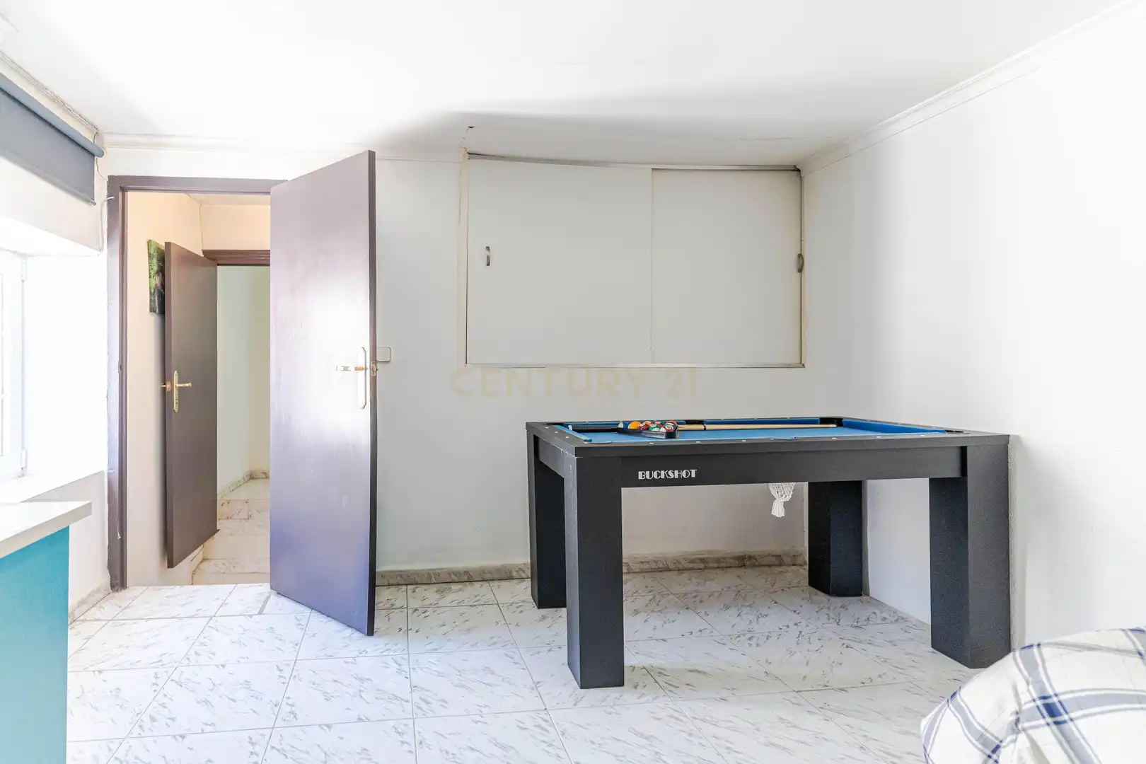 Casa adosada en venta en La Zubia con Aire acondicionado