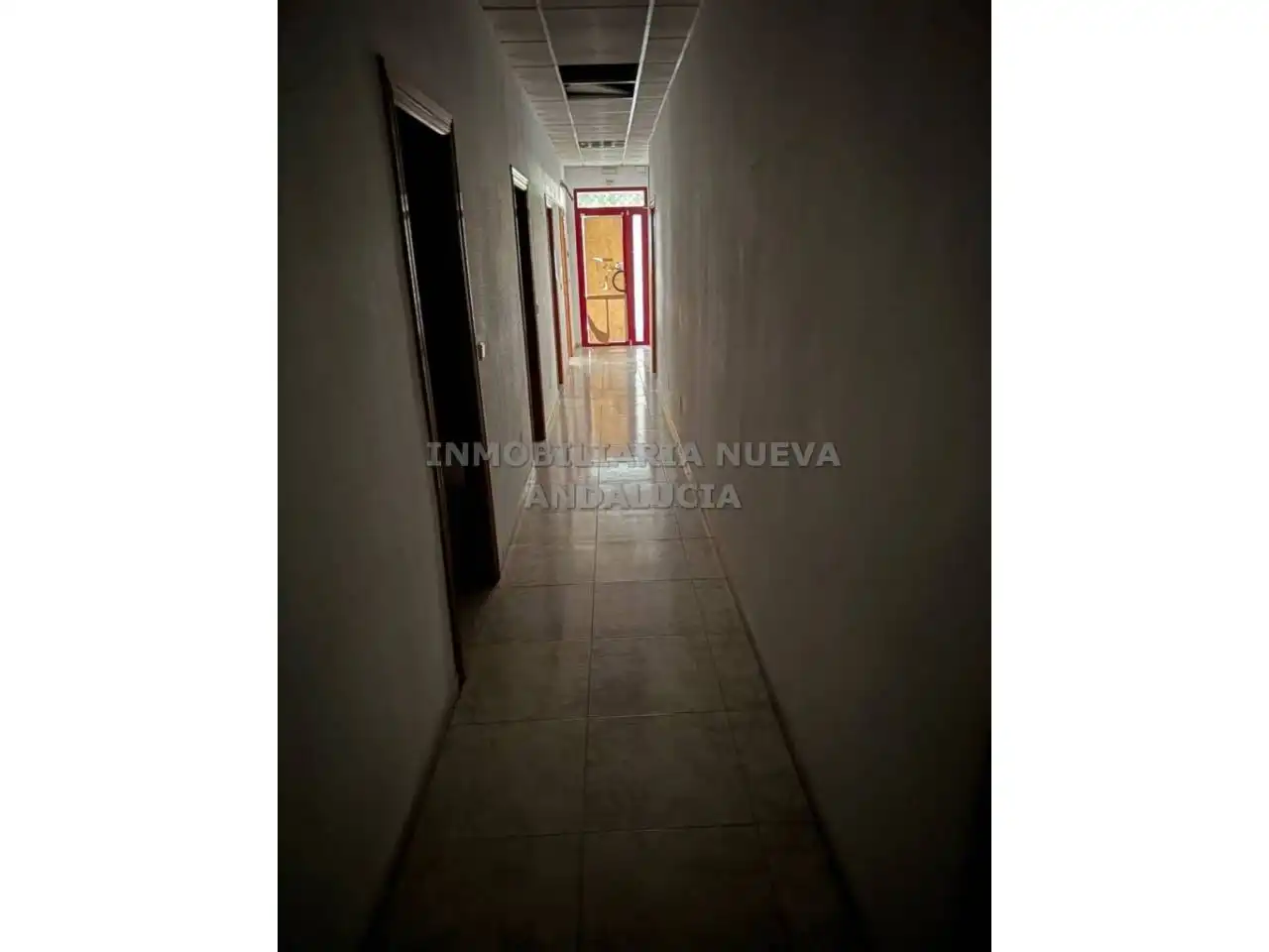 Local comercial de lloguer a Nueva Andalucía, imagen 12