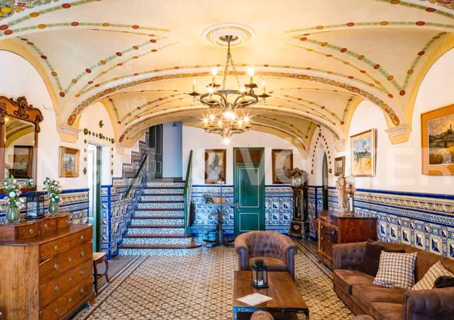 Edificio en Venta en Poble - Casc Antic