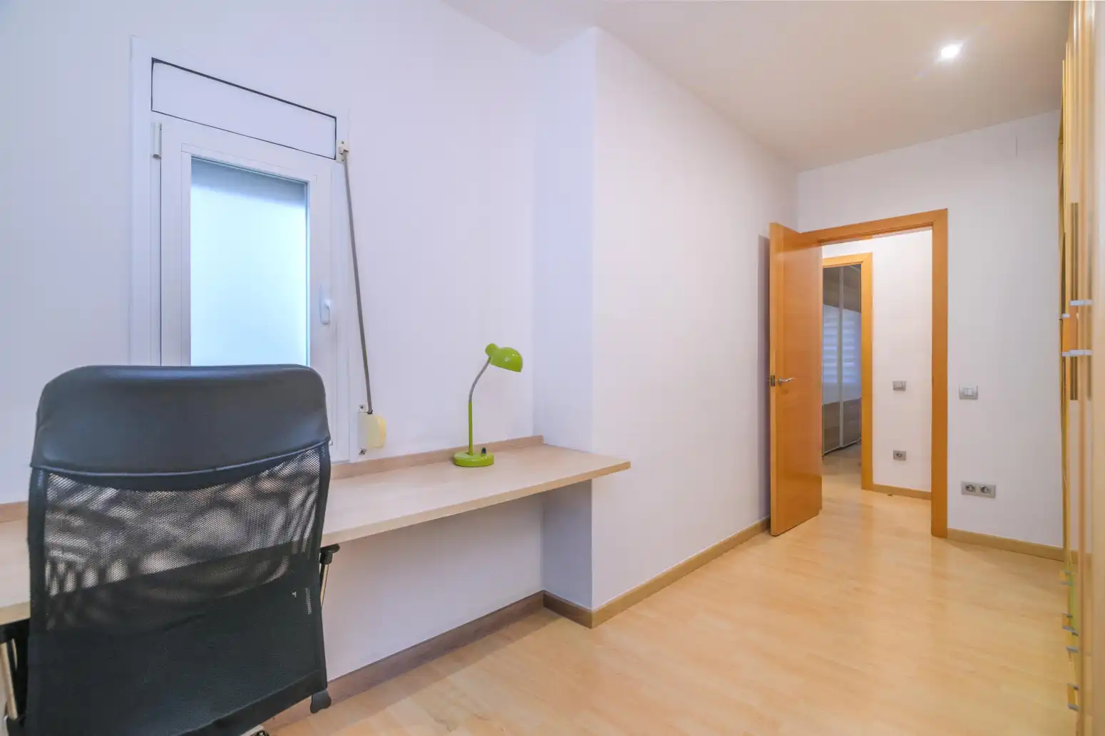 Bedroom of Flat for sale in La Roureda