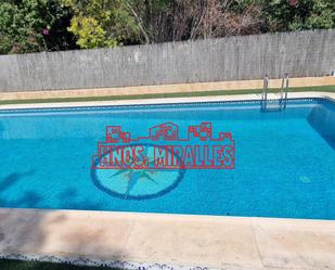Piscina de Casa o xalet en venda en Elche / Elx amb Aire condicionat, Calefacció i Jardí privat