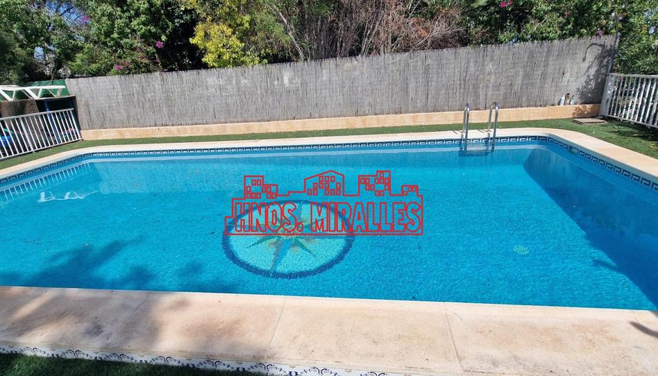 Foto 1 de Casa o xalet en venda a La Algoda - Matola - Llano de San José, Alicante