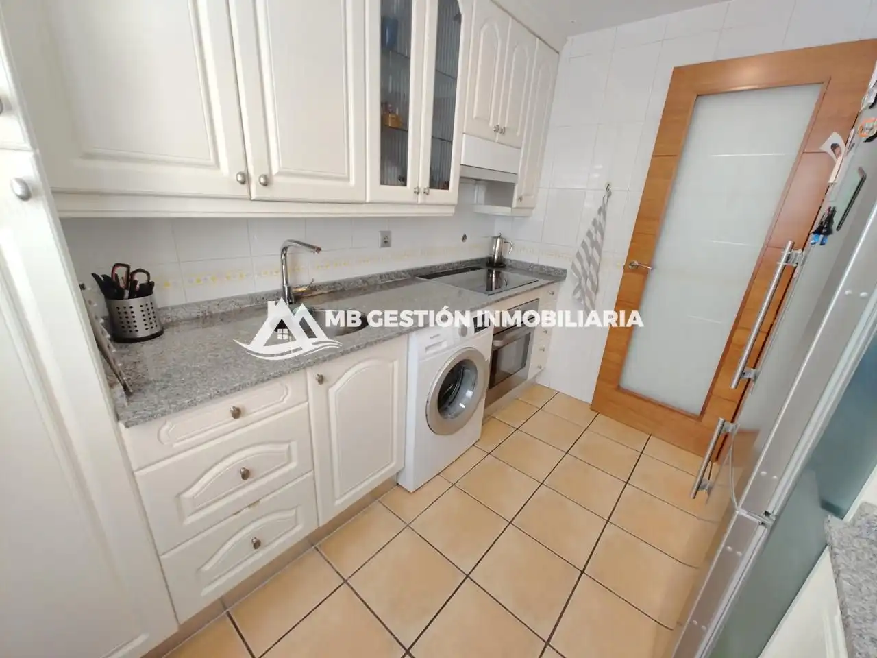 Küche von Maisonette zum Verkauf in Fuenlabrada mit Klimaanlage, Heizung und Terrasse