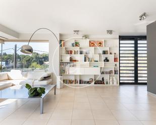 Living room of House or chalet for sale in Sant Cugat del Vallès  with Air Conditioner, Heating and Private garden