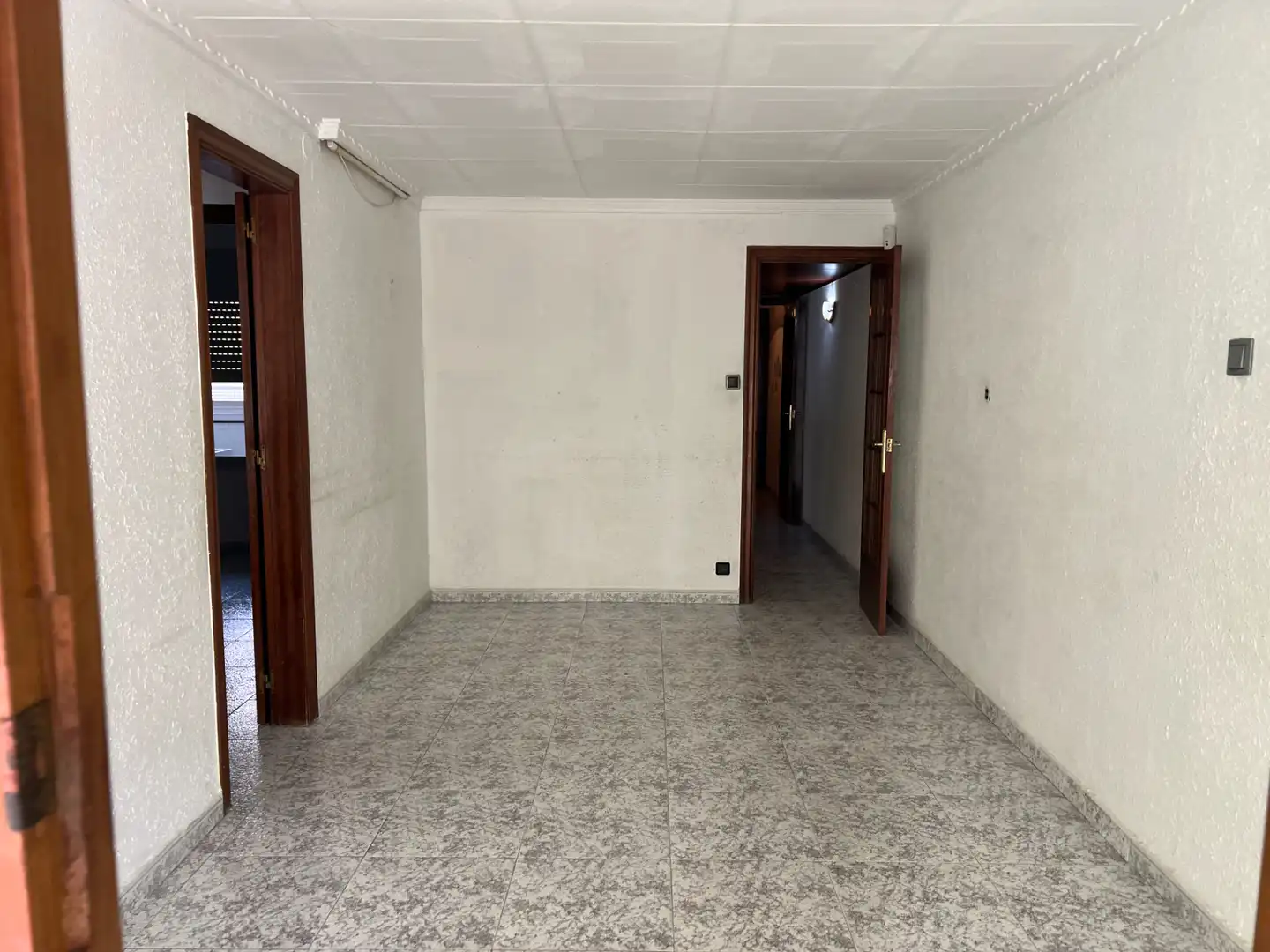 Piso en venta en Badalona con Horno, Balcón y Alarma