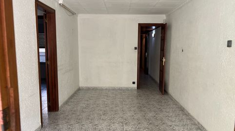 Foto 3 de Piso en venta en Carrer de la Democràcia, Llefià, Badalona