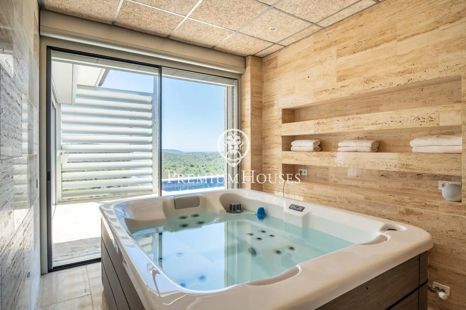Casa amb piscina en venda a Castellet i la Gornal, imagen 27