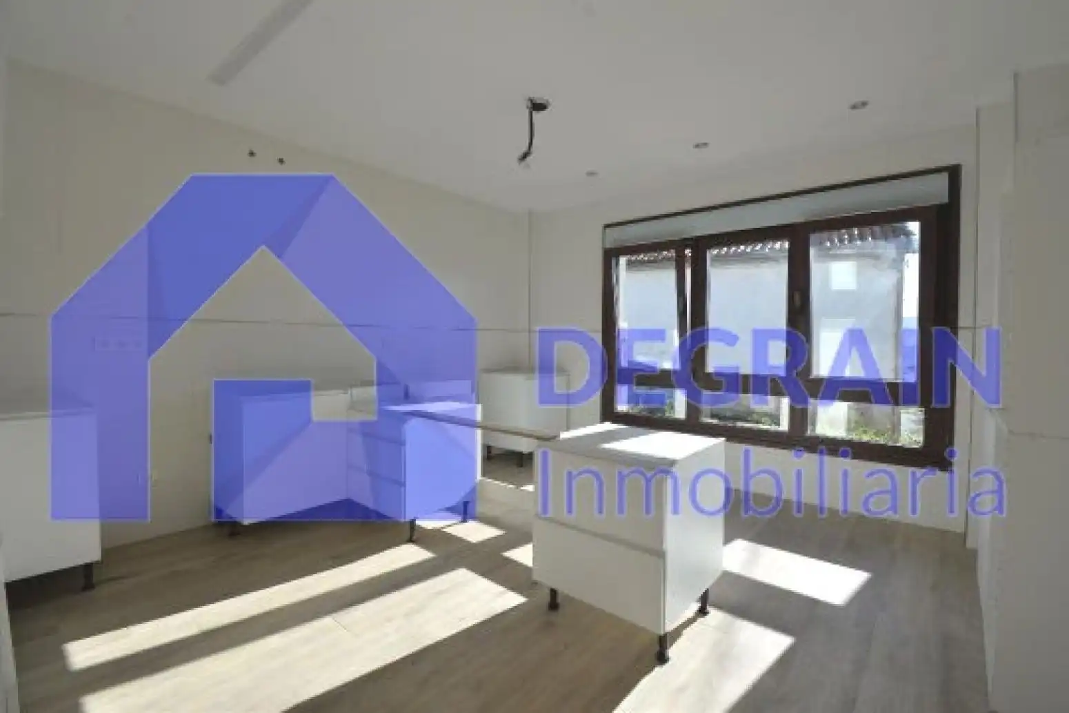 Casa o xalet en venda en Oviedo  amb Terrassa