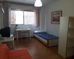 Bedroom of Flat to rent in  Granada Capital  with Furnished, Washing machine and Microwave