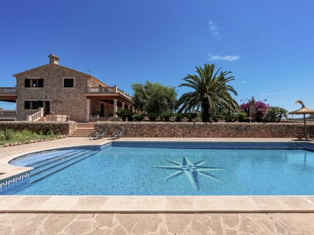 Finca rústica en Venta en Lloret de Vistalegre