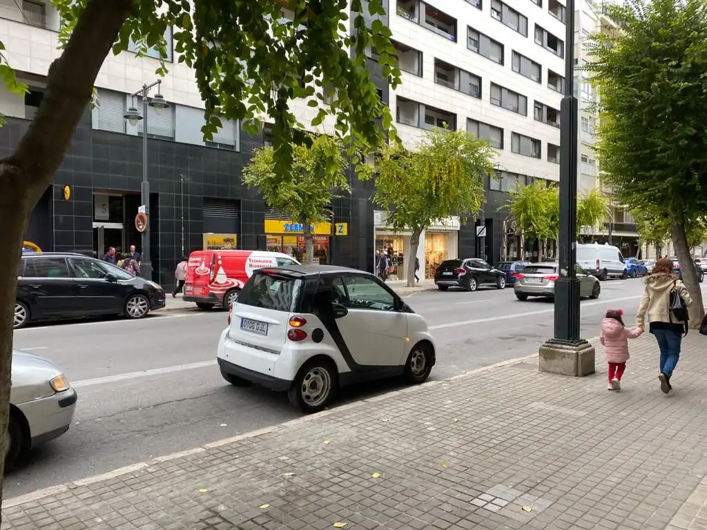 Gewerbefläche zur Miete in Avenida Alameda Camilo Sesto, imagen 3
