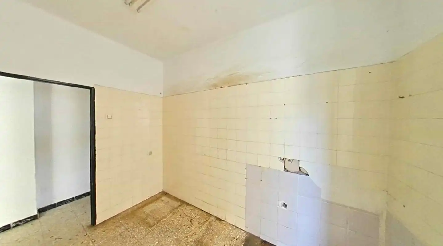 Bathroom of Flat for sale in Linares