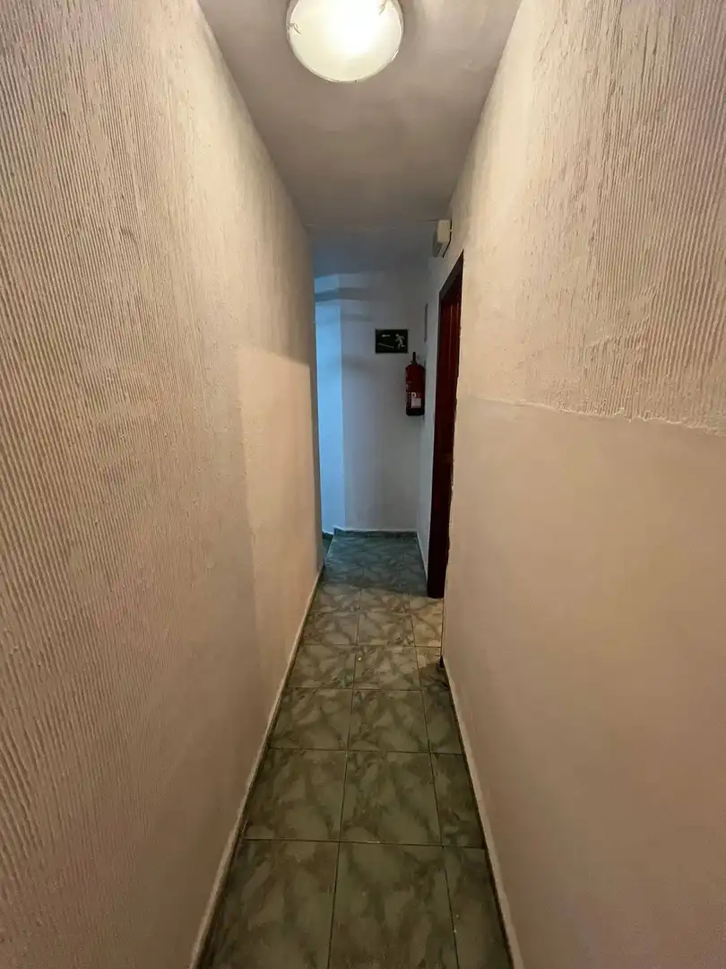 Local en venta en Madrid con Aire acondicionado y Amueblado