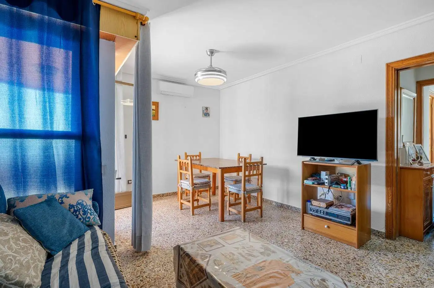 Sala d'estar de Apartament en venda en Elche / Elx amb Aire condicionat, Calefacció i Terrassa