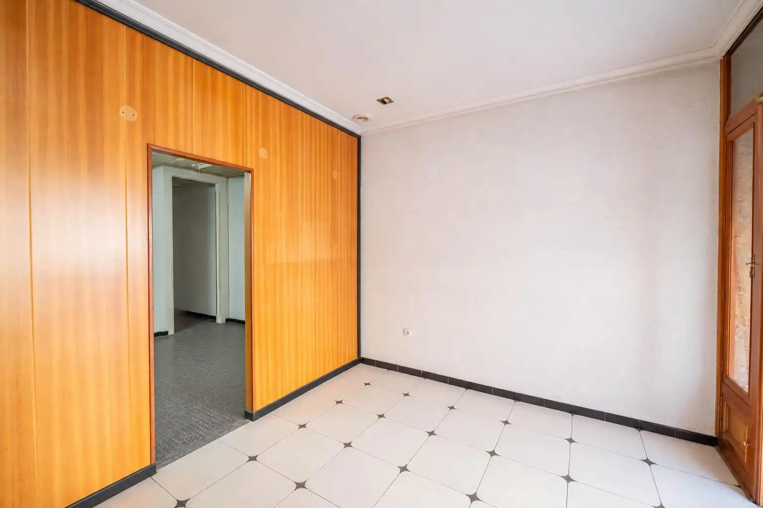 Gewerbefläche zum Verkauf in Calle Tórtola 31, imagen 7