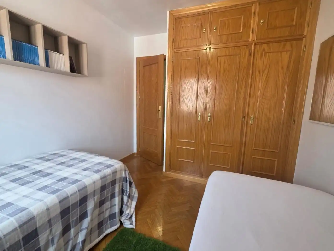 Schlafzimmer von Wohnung zur Miete in Ávila mit Heizung, Parkett und Terrasse
