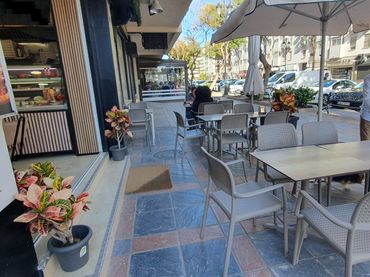 Local comercial en traspaso en Puerto Deportivo