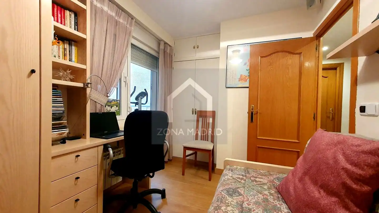 Habitación de Piso en venta en Madrid con Aire acondicionado, Calefacción y Terraza