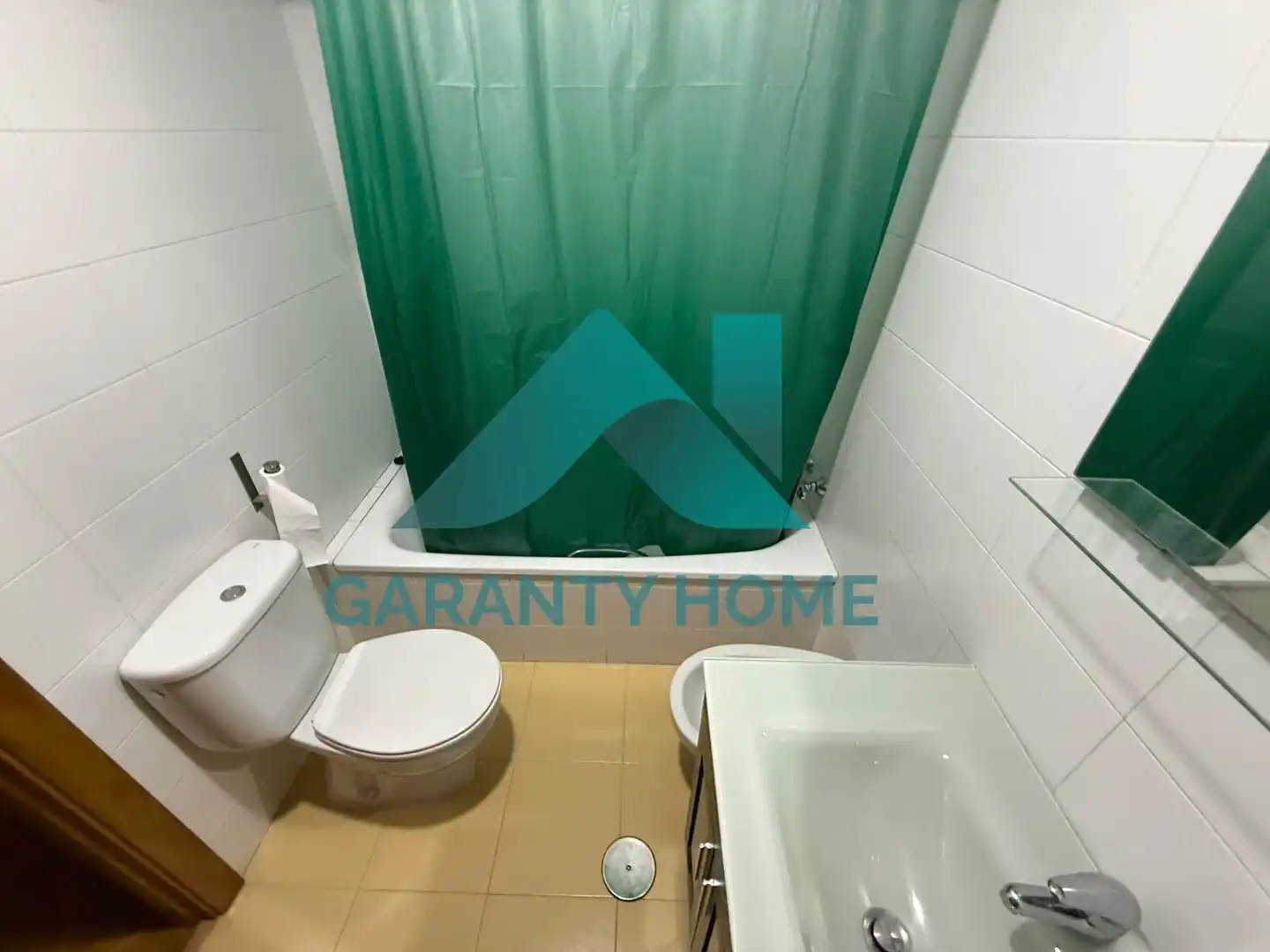 Bany de Pis en venda en Cáceres amb Aire condicionat, Calefacció i Parquet