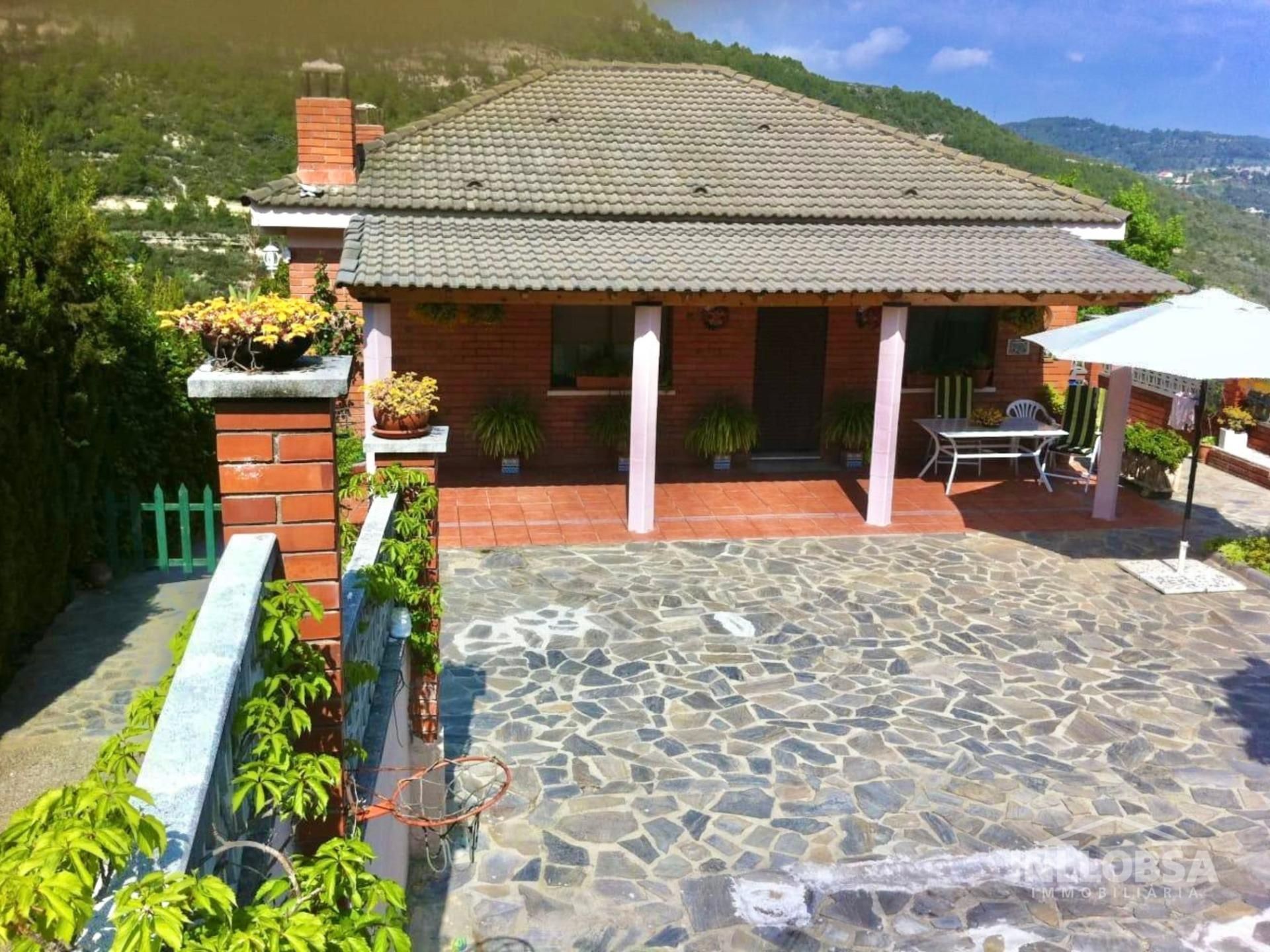 Terrace of House or chalet for sale in Marganell  with Heating, Private garden and Terrace