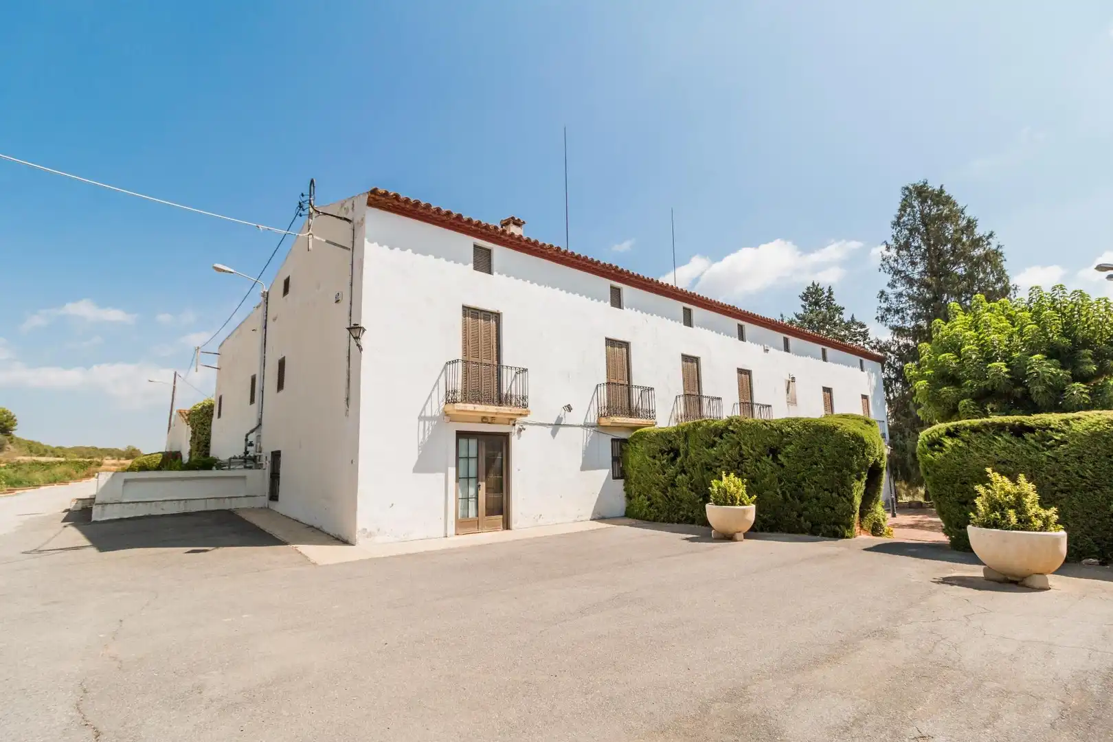 Vista exterior de Finca rústica en venda en Castellet i la Gornal amb Calefacció, Jardí privat i Terrassa