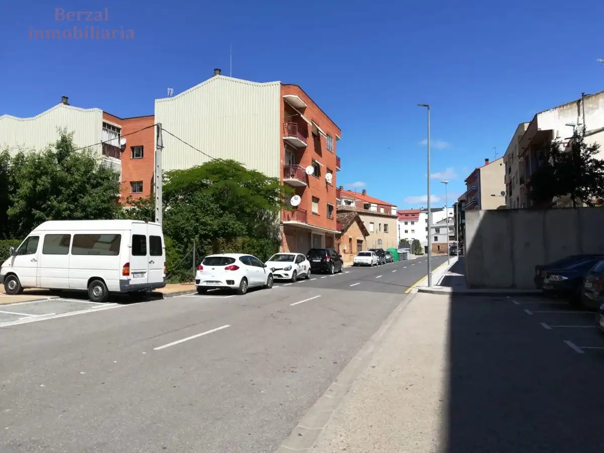 Exterior view of Office for rent in Oyón-Oion  with Heating and Furnished