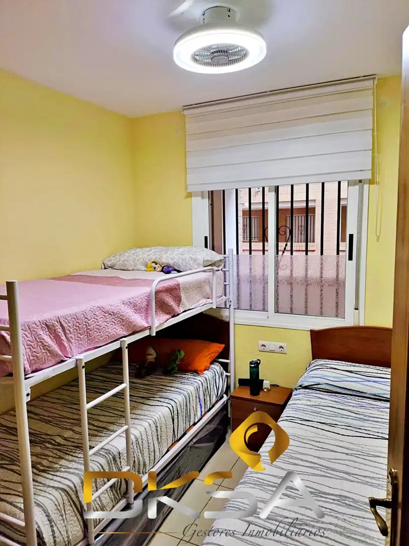 Apartment with pool for sale in Calle AMPLARIES, imagen 26