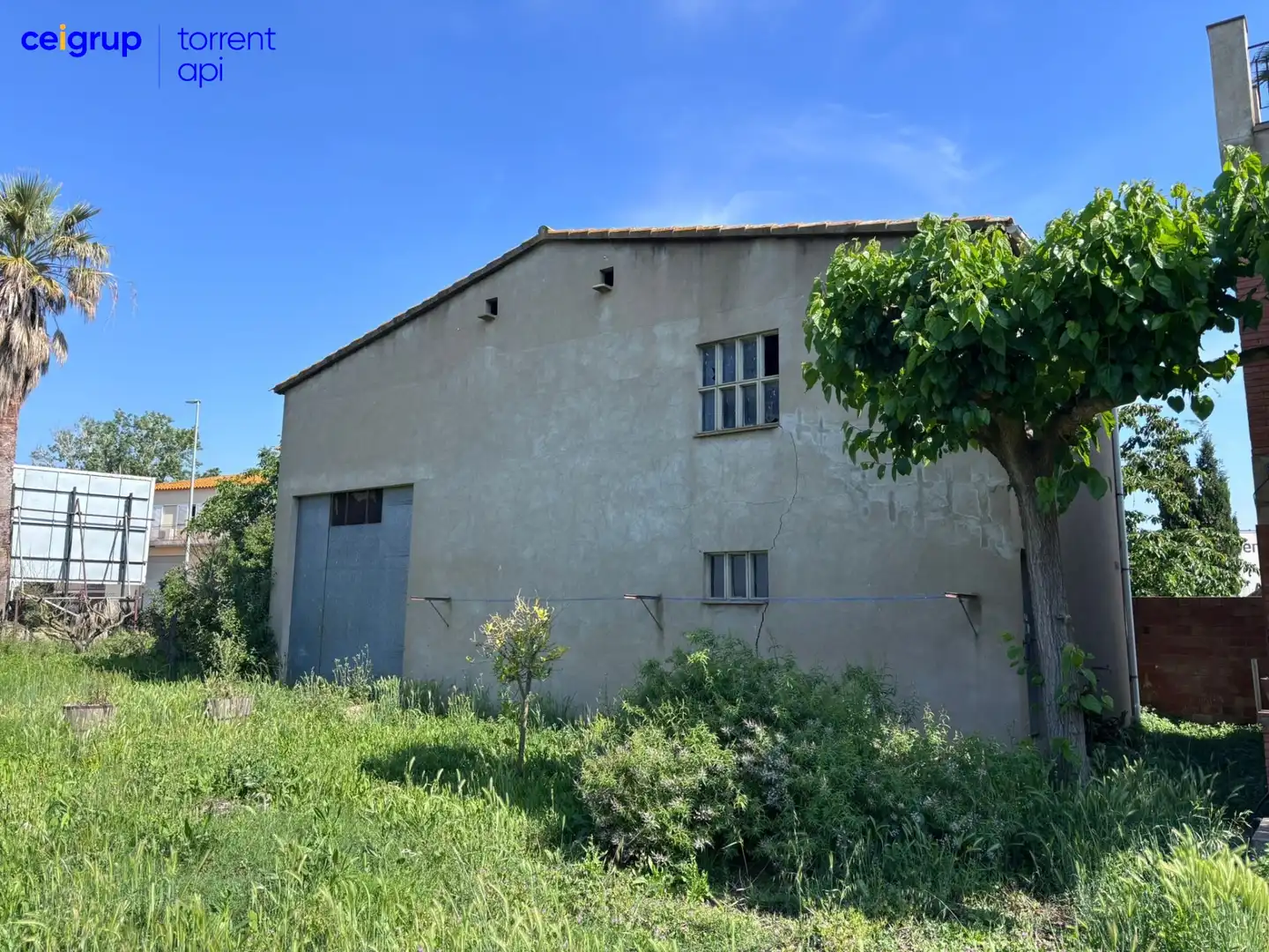 Vista exterior de Casa o xalet en venda en Serra de Daró amb Calefacció, Terrassa i Balcó