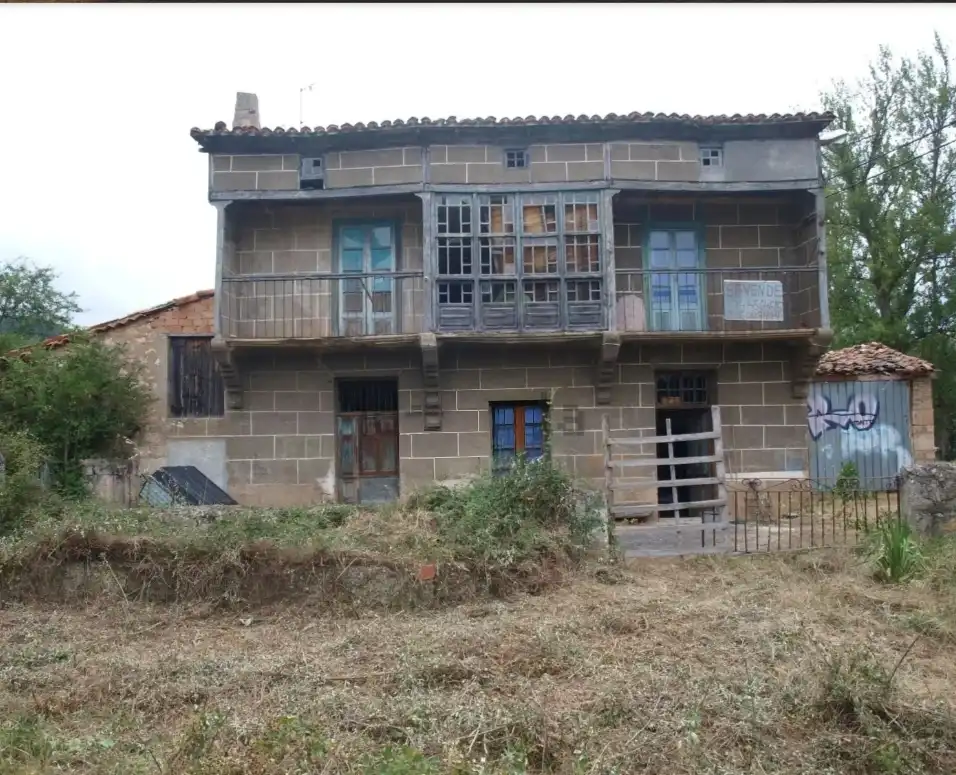 Casa amb terrassa en venda a Merindad de Valdivielso, imagen 5