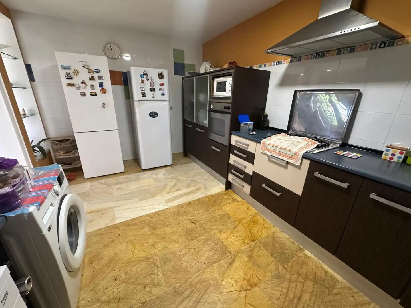Cuina de Casa adosada en venda en Castellón de la Plana / Castelló de la Plana amb Aire condicionat, Calefacció i Terrassa