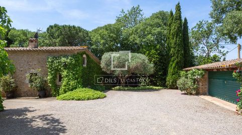 Auténtica masía del siglo XVII en venta en un bonito pueblo medieval de la comarca del Alt Empordà, a pocos kilómetros de las play, imatge 4