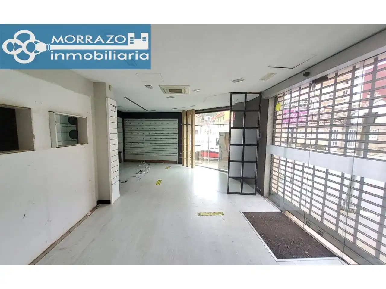 Commercial properties for rent in Calle Pazos Fontenla, 81, Bueu