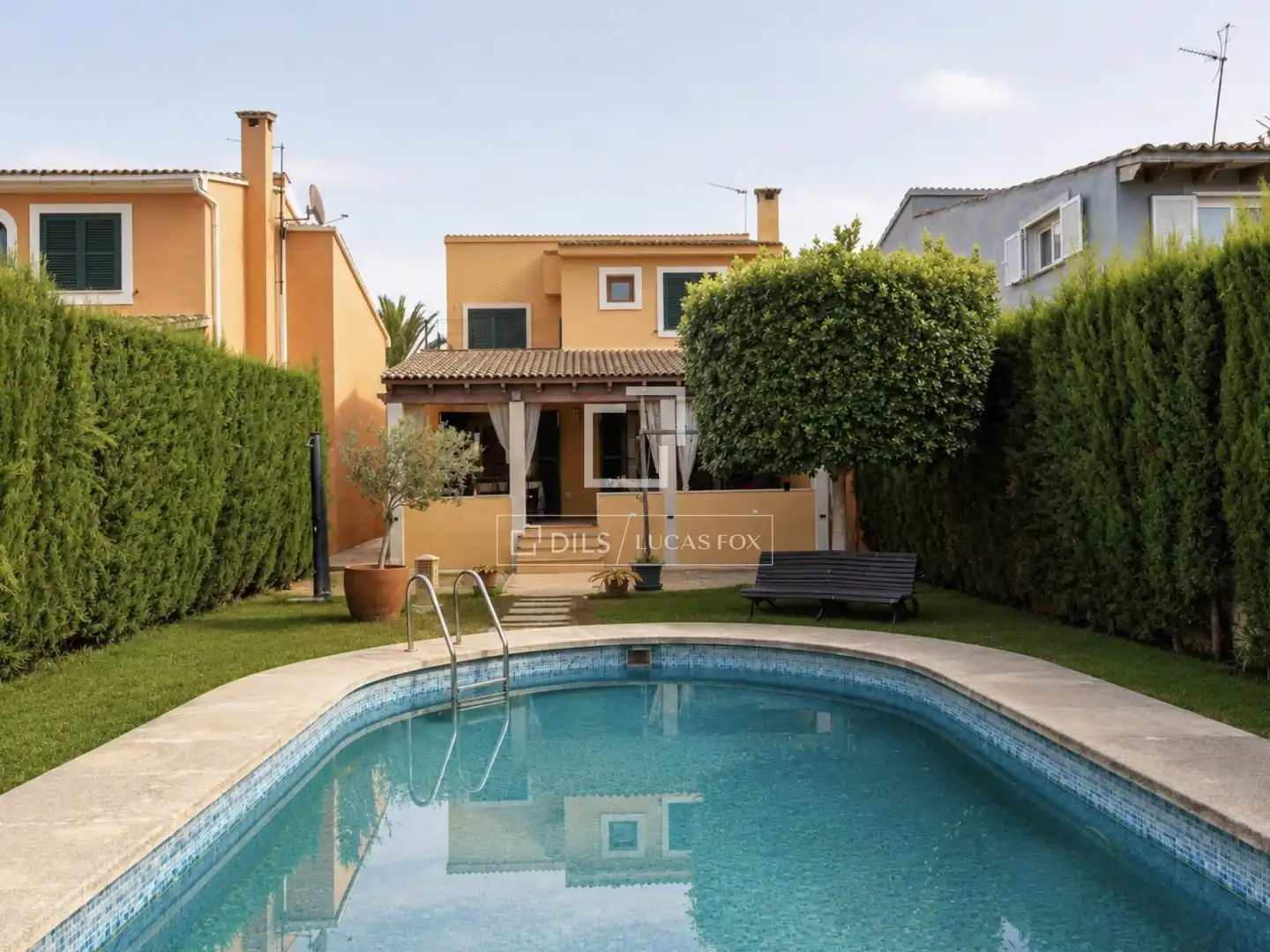 Vista exterior de Casa o xalet de lloguer en Llucmajor amb Aire condicionat, Calefacció i Jardí privat