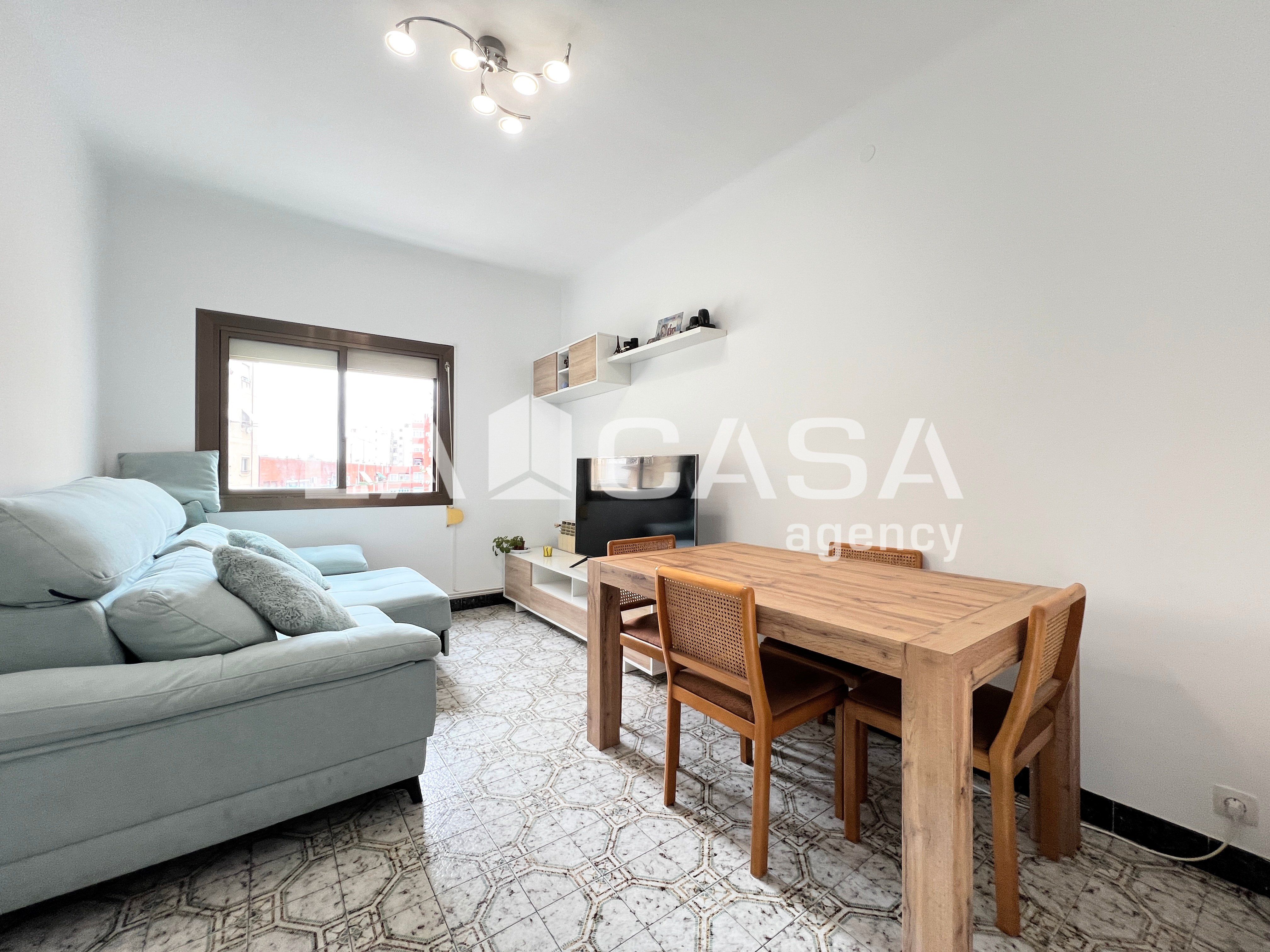 Piso en venta en Sant Andreu de Palomar, Sant Andreu