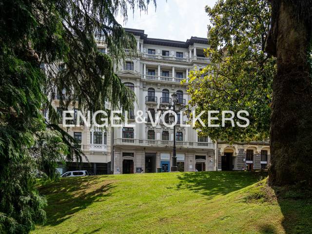 Piso en Venta en Parque San Francisco - Uría